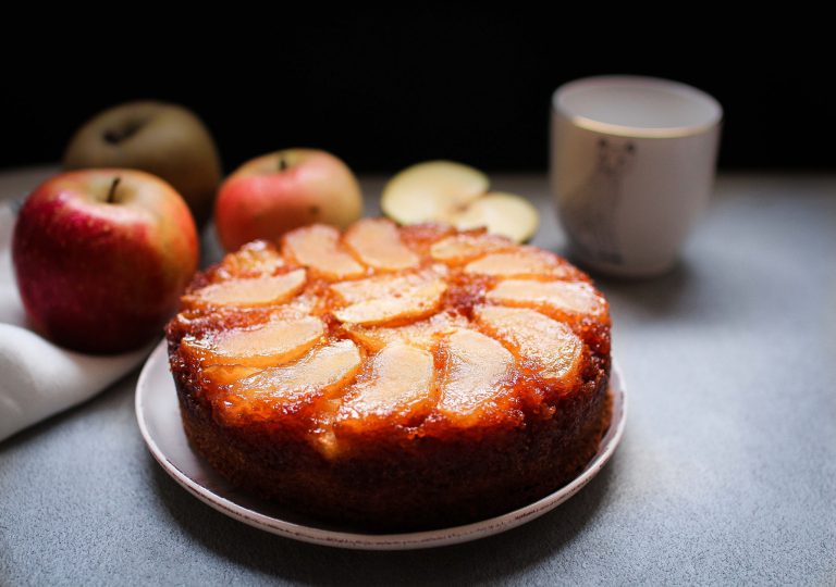 Quatre quart aux pommes caramélisées