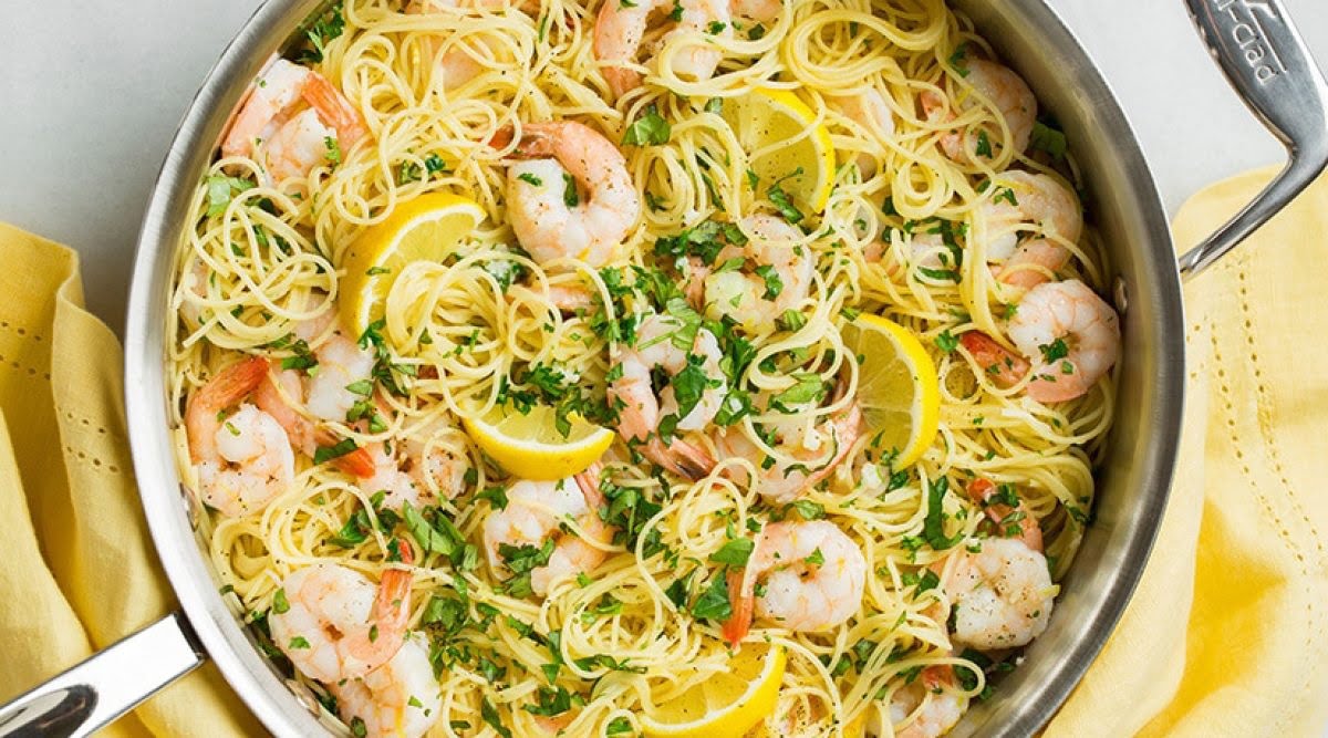 Recette : Spaghettis à l’ail, citron et crevette, bonnes à vous en lécher les doigts