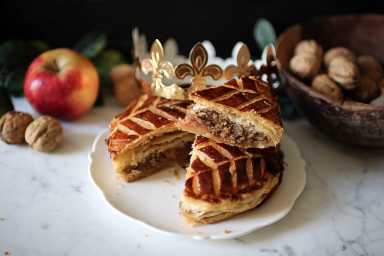 Galette des rois aux noix et aux pommes