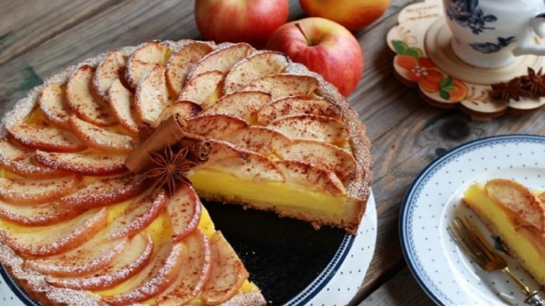 Tarte aux pommes à la crème