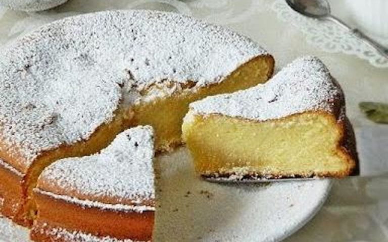 Gâteau au Lait Chaud 