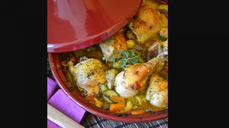 TAJINE DE POULET ET LÉGUMES