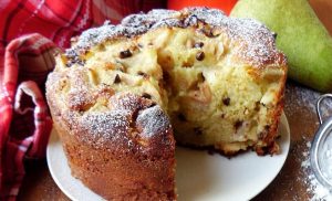 Gâteau aux poires et pépites de chocolat