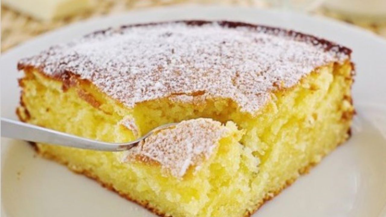 Le Gateau Sans œufs Et Sans Lait Pret En 5 Minutes Allo Astuces Votre Carnet De Recettes Recettes Faciles