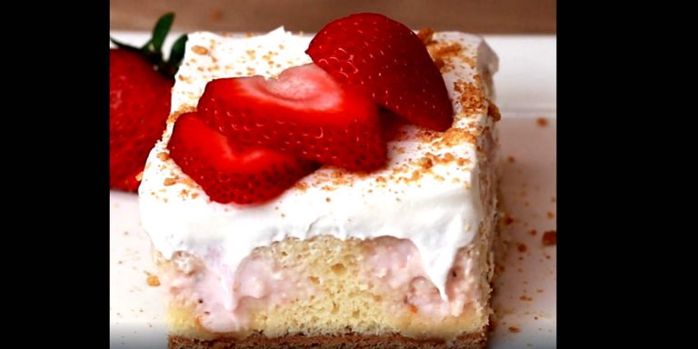 Gâteau au fromage et fraises