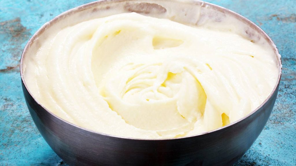 Crème au beurre, la meilleure recette rapide pour vos gâteaux et