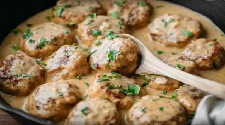 Boulettes de poulet et riz