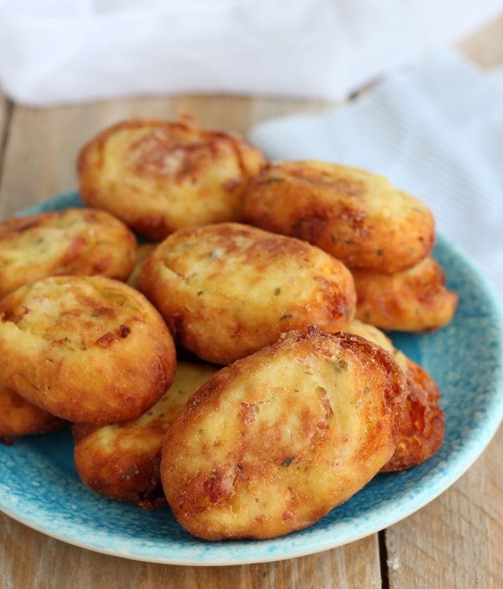 Boulettes de viande aux pommes de terre et jambon cuit