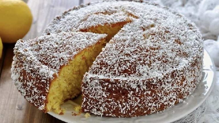 Gâteau à la noix de coco très simple