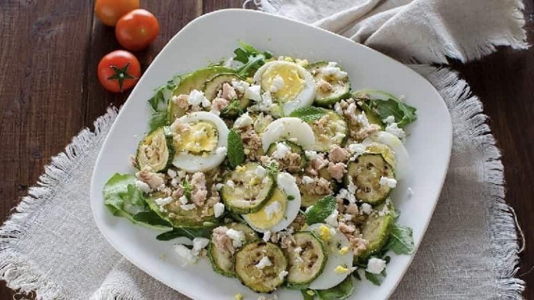 Salade aux courgettes grillées