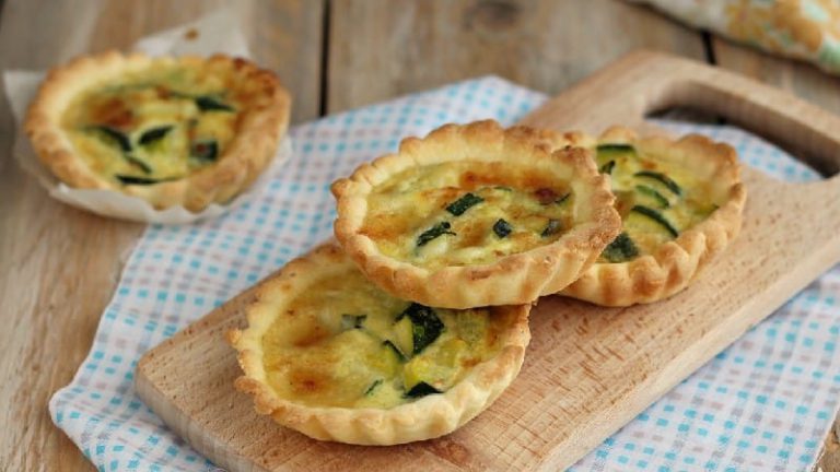 Mini quiches aux courgettes