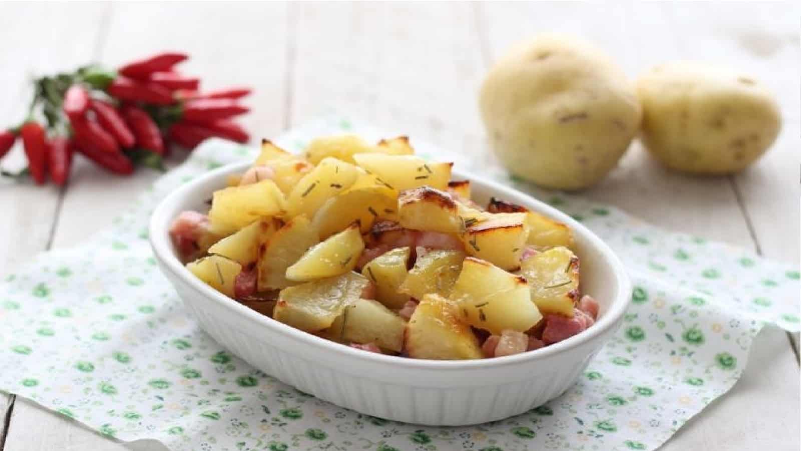 Pommes de terre et bacon au four