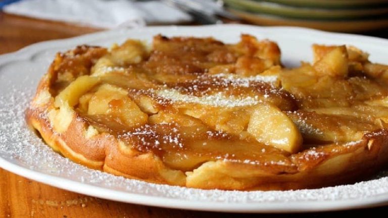 Crêpe allemande aux pommes