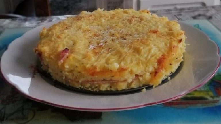 GÂTEAU DE POMMES DE TERRE ET JAMBON