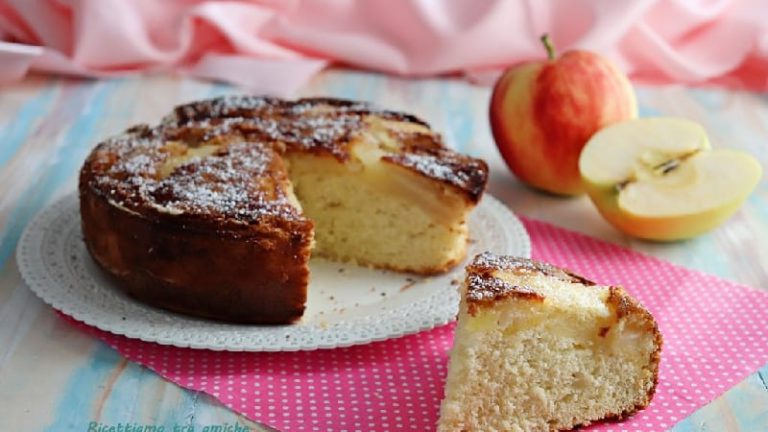 Tarte aux pommes moelleuse sans beurre ni huile