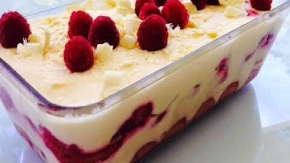 Tiramisu au chocolat blanc et framboises