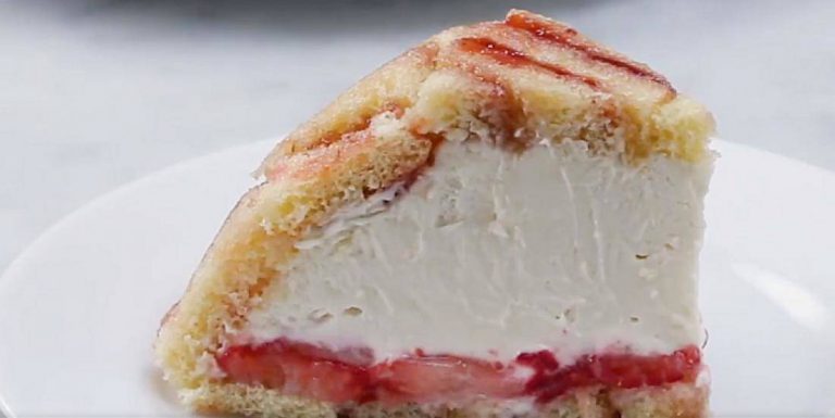 Gâteau Moelleux Aux Fraises