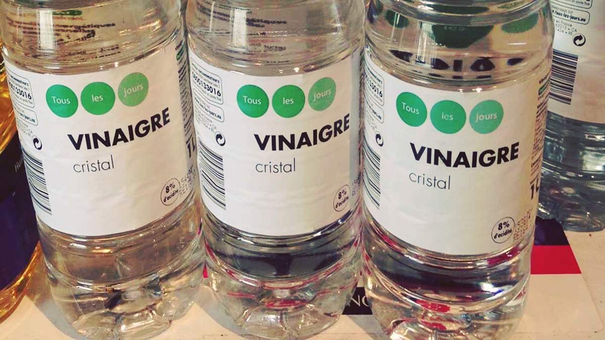 23 utilisations magiques du vinaigre blanc que tout le monde maitriser