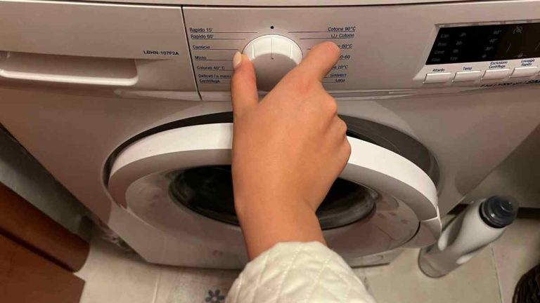 Le bouton pouvant prolonger la durée de vie de votre lave-linge