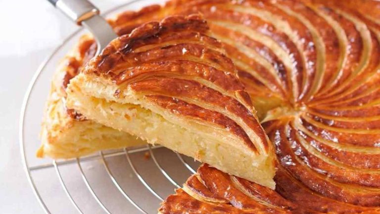 Galette des Rois à la Frangipane