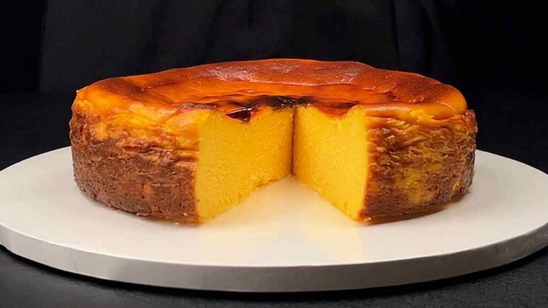 Voyage en Espagne : Le Cheesecake Basque à la Citrouille, Crémeux et Irrésistible !